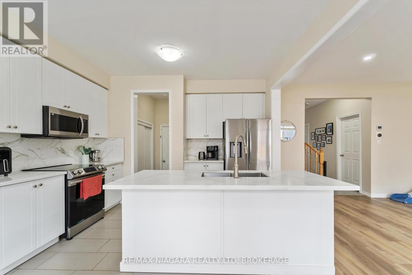 8145 Blue Ash Lane, Niagara Falls, Ontario  L2H 0N8 - Photo 7 - X13077888