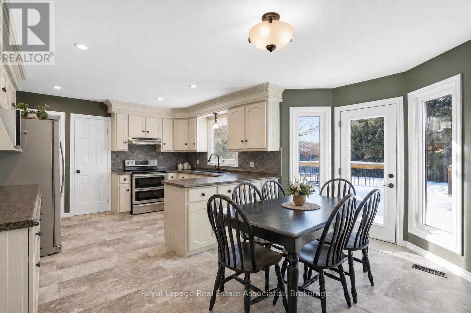 1 Meander Close, Hamilton, Ontario  L0R 1H1 - Photo 14 - X13062066