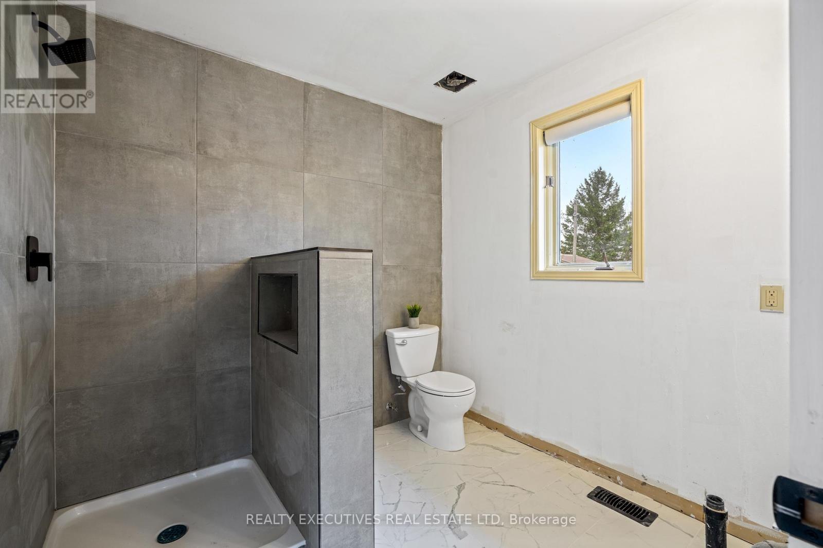 1664 Christina Crescent, North Dundas, Ontario  K0E 1S0 - Photo 21 - X13077826