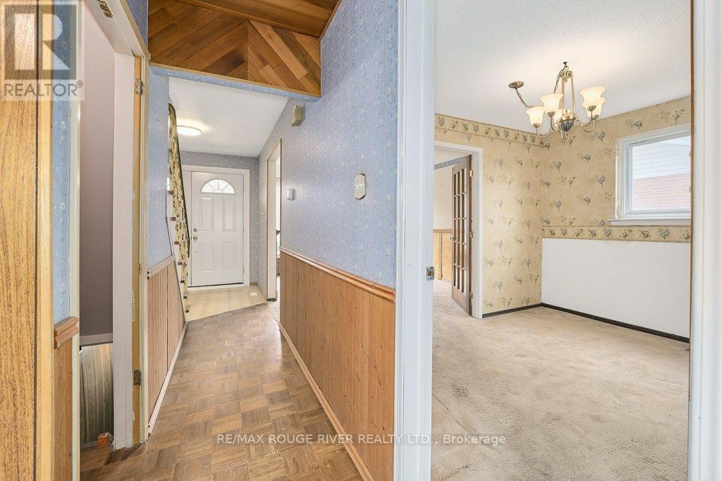 208 Annes Street, Whitby, Ontario  L1N 5K1 - Photo 22 - E13077928