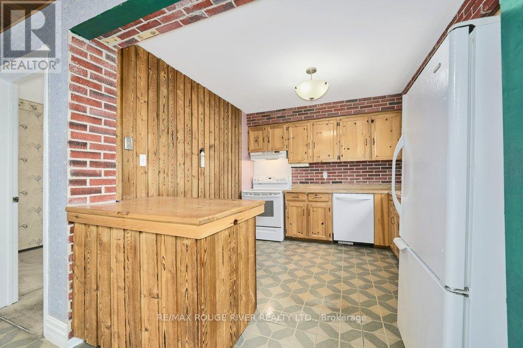 208 Annes Street, Whitby, Ontario  L1N 5K1 - Photo 25 - E13077928