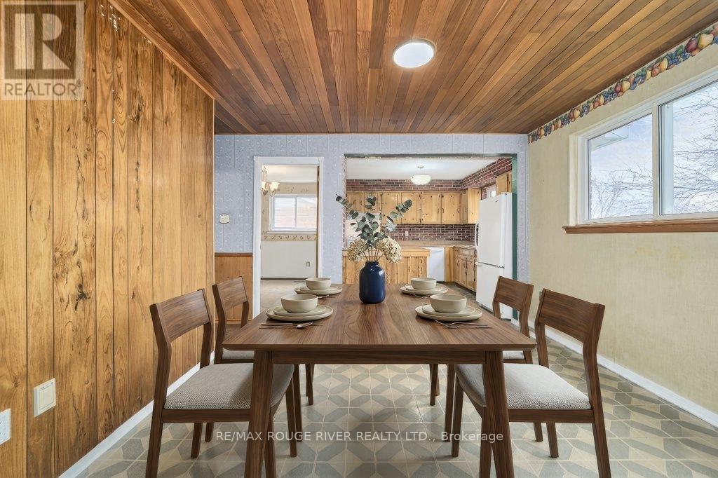 208 Annes Street, Whitby, Ontario  L1N 5K1 - Photo 26 - E13077928