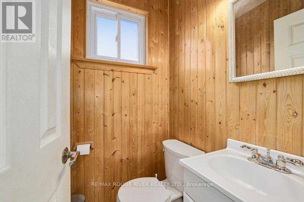 208 Annes Street, Whitby, Ontario  L1N 5K1 - Photo 30 - E13077928