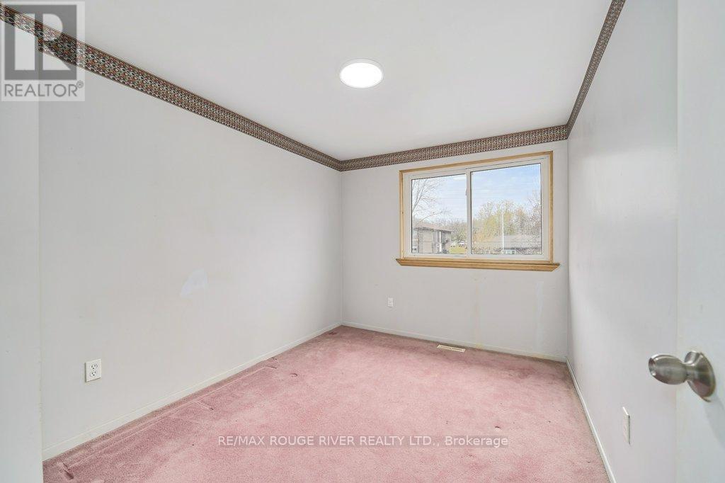 208 Annes Street, Whitby, Ontario  L1N 5K1 - Photo 31 - E13077928