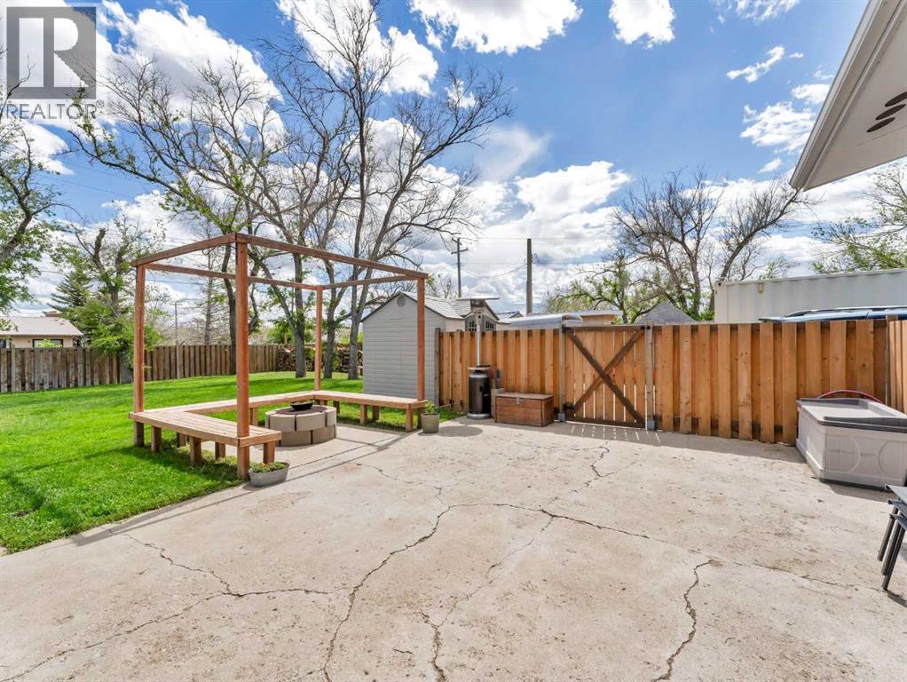 436 3 Street W, Empress, Alberta  T0J 1E0 - Photo 36 - A2265779