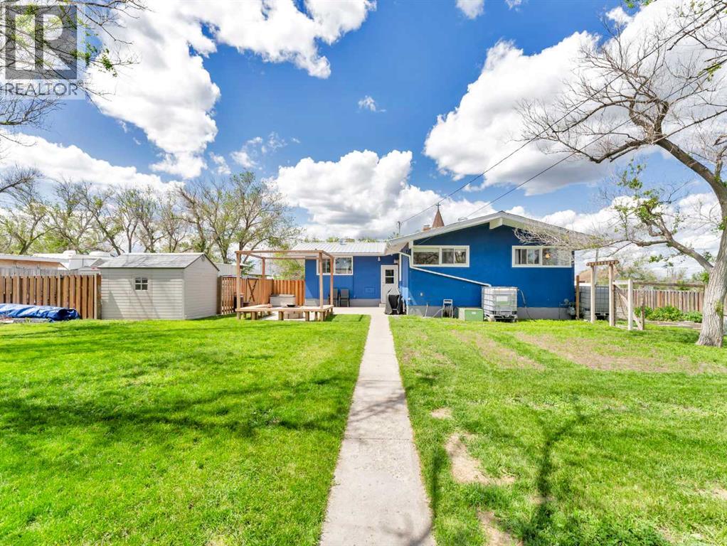 436 3 Street W, Empress, Alberta  T0J 1E0 - Photo 41 - A2265779