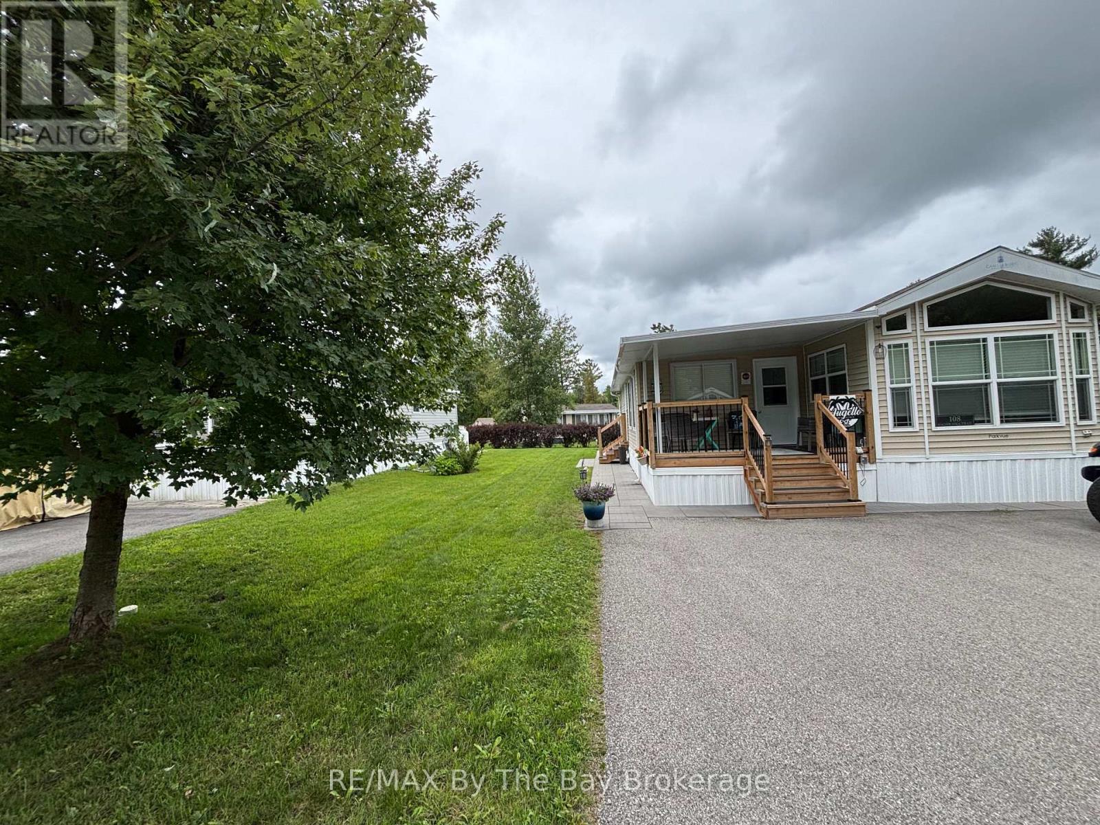 108 Madawaska Trail, Wasaga Beach, Ontario  L9Z 1X7 - Photo 32 - S13077726