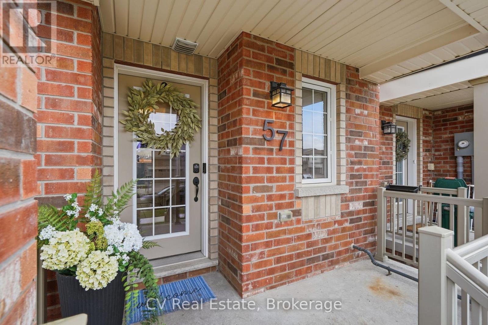 57 Harvest Crescent, Barrie, Ontario  L9J 0T5 - Photo 3 - S13078074