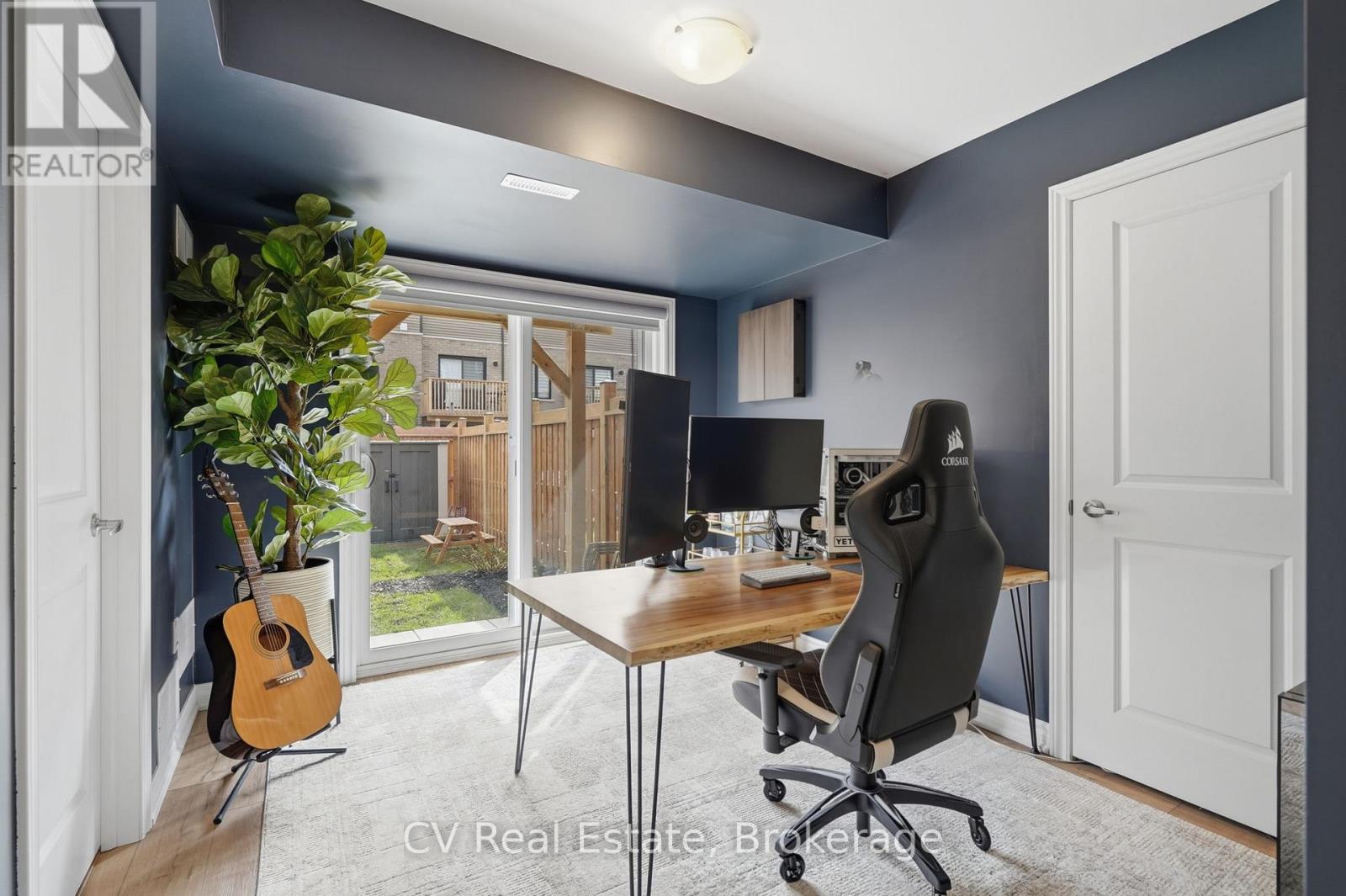 57 Harvest Crescent, Barrie, Ontario  L9J 0T5 - Photo 8 - S13078074