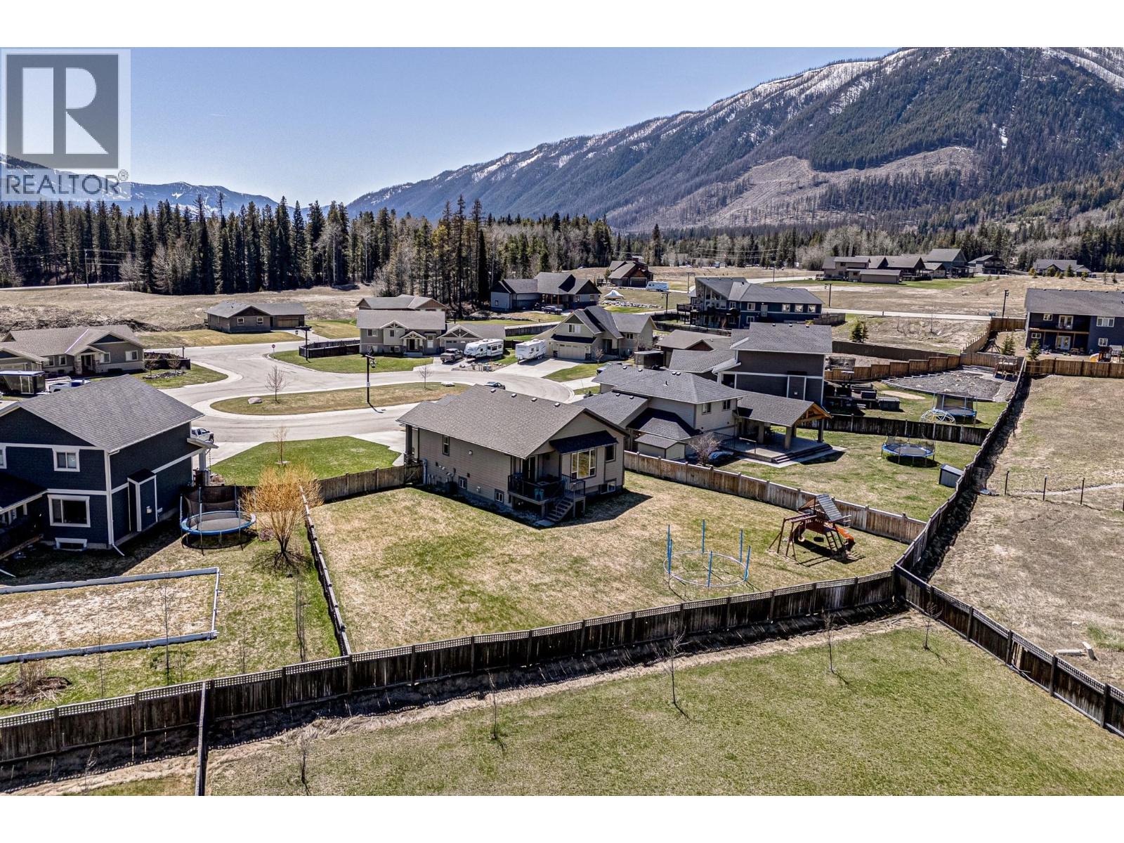 2309 Falcon Court, Sparwood, British Columbia  V0B 2G2 - Photo 36 - 10384416