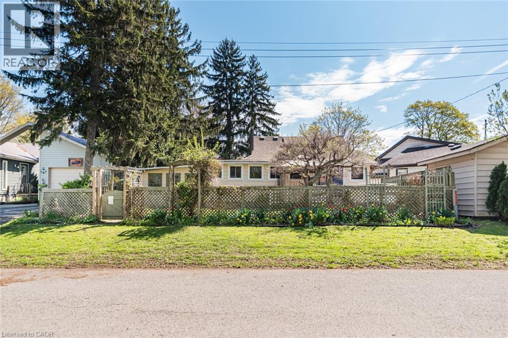 12 Broad Street, Port Dover, Ontario  N0A 1N7 - Photo 9 - 40824246