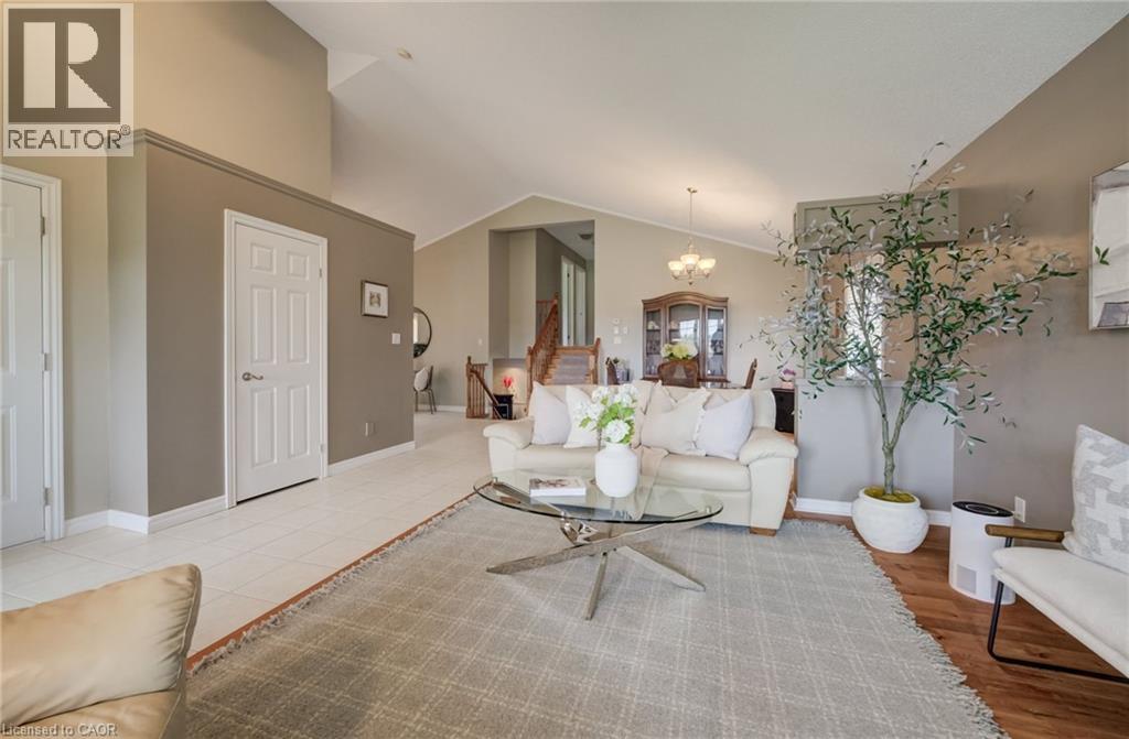 546 Jerseyville Road W, Hamilton, Ontario  L9G 3L5 - Photo 8 - 40826478