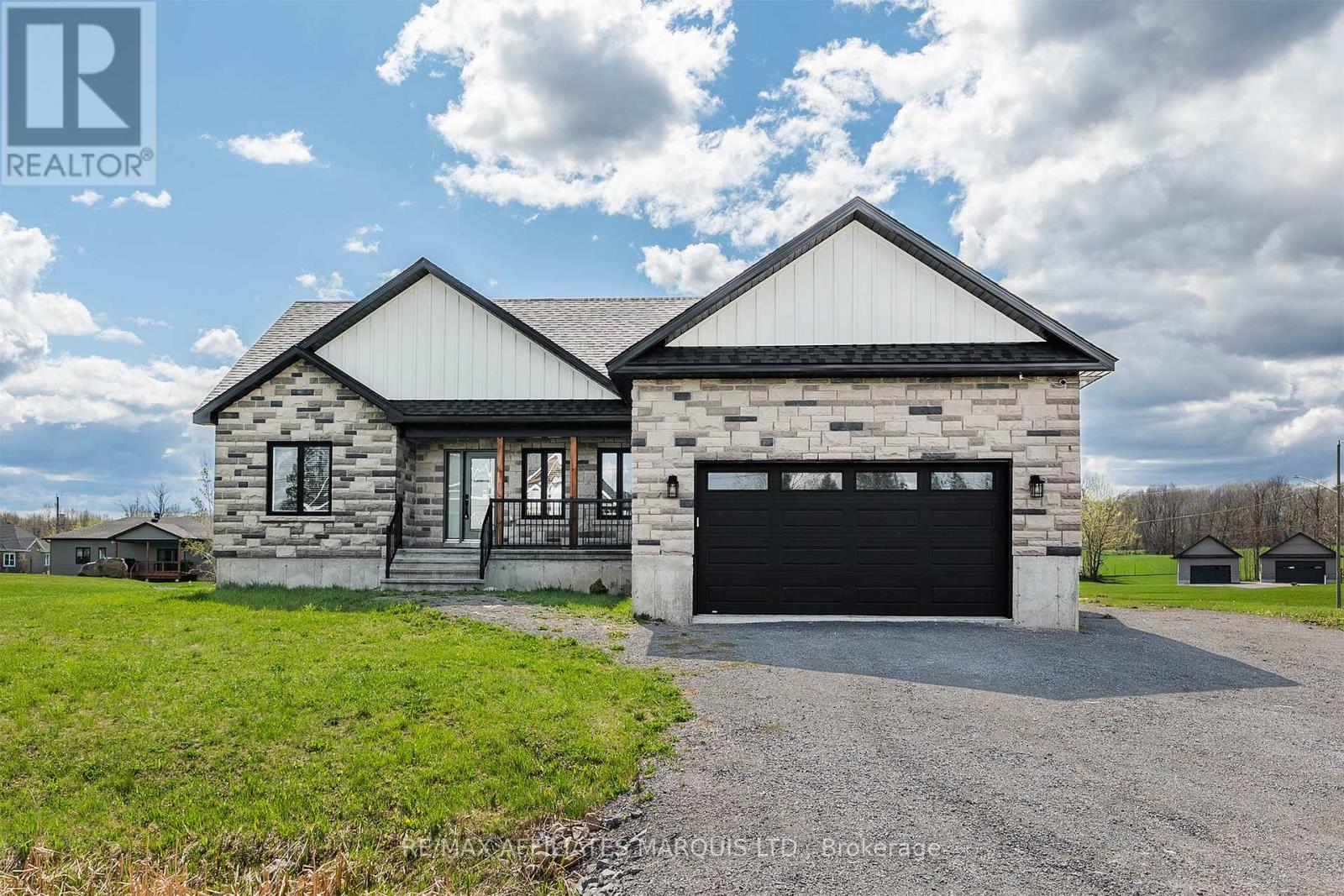 6836 JAMES CRESCENT, South Glengarry, Ontario