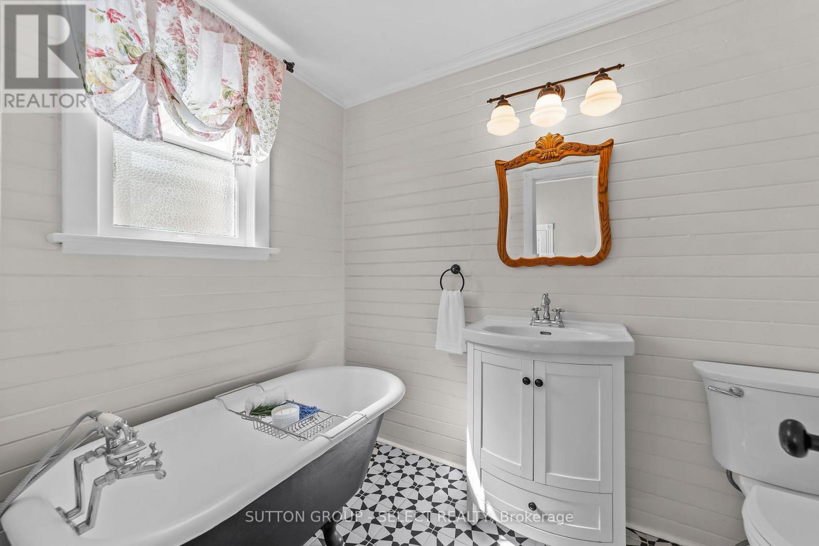 482 Emery Street E, London South, Ontario  N6C 2E8 - Photo 19 - X13077896