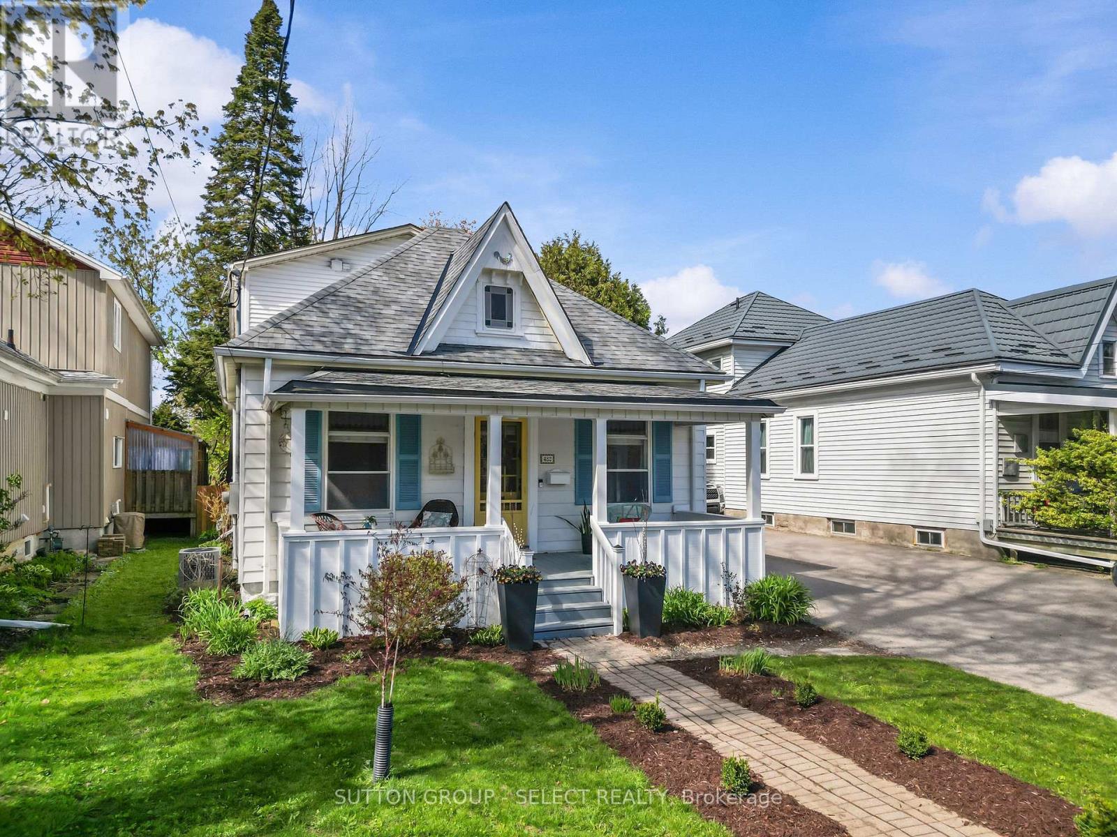 482 Emery Street E, London South, Ontario  N6C 2E8 - Photo 3 - X13077896