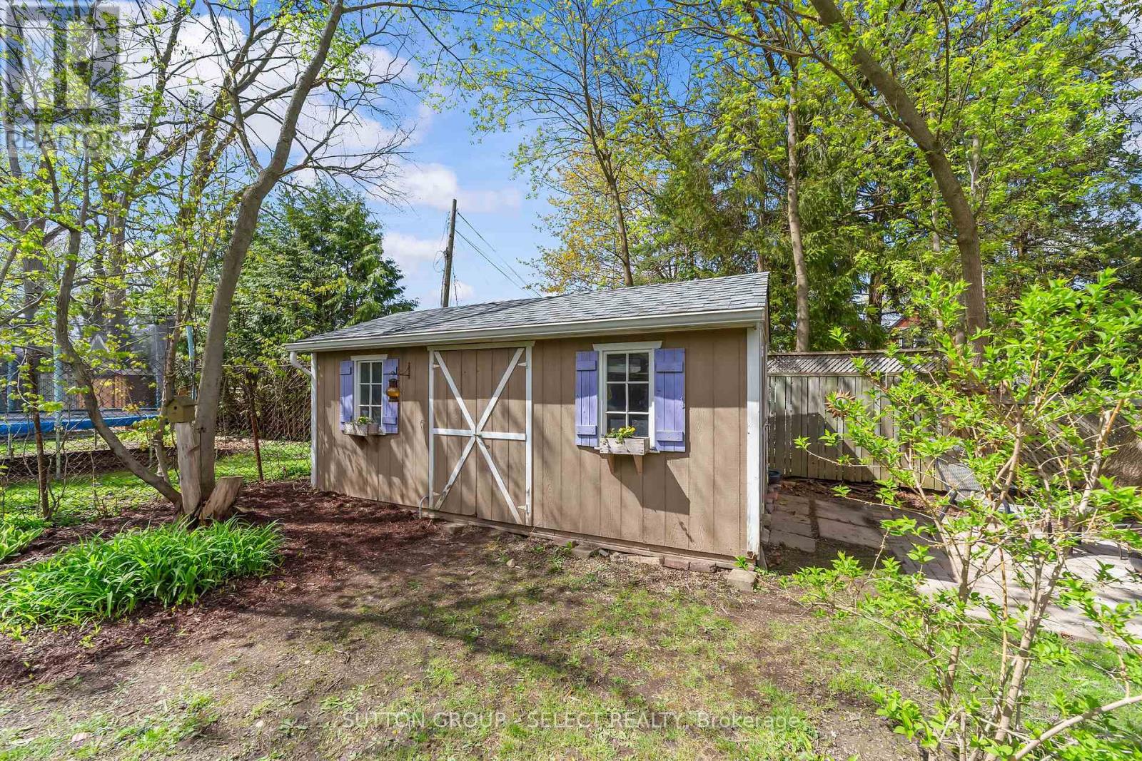 482 Emery Street E, London South, Ontario  N6C 2E8 - Photo 46 - X13077896