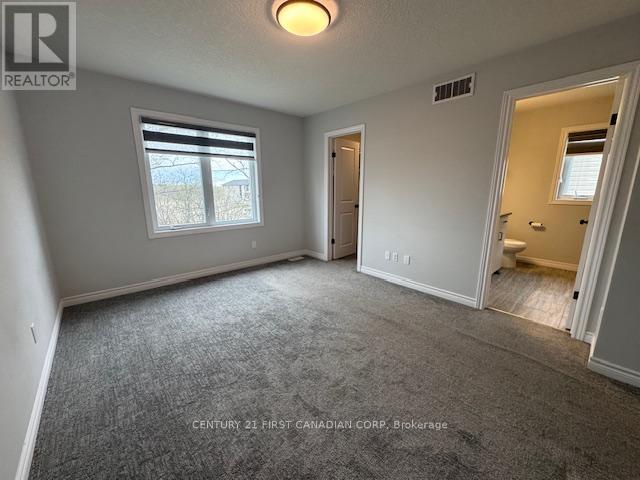 245 Wesley Boulevard, Cambridge, Ontario  N1T 0C6 - Photo 12 - X13078066