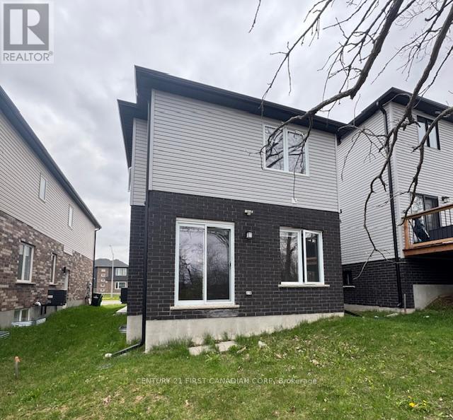 245 Wesley Boulevard, Cambridge, Ontario  N1T 0C6 - Photo 3 - X13078066