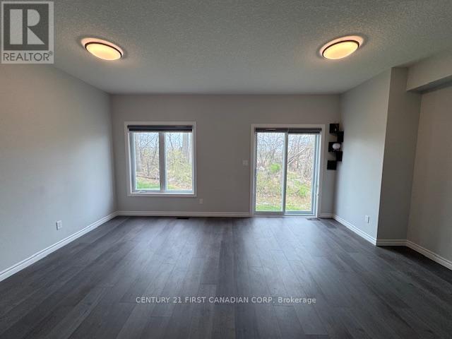 245 Wesley Boulevard, Cambridge, Ontario  N1T 0C6 - Photo 4 - X13078066