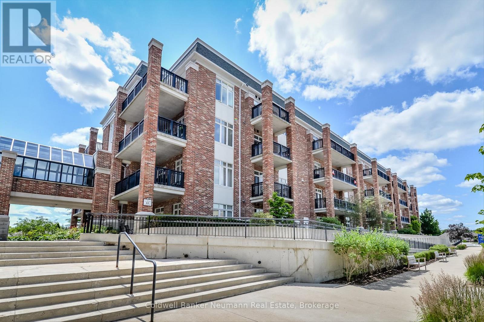 C404 - 65 Bayberry Drive, Guelph, Ontario  N1G 5K8 - Photo 2 - X13078032