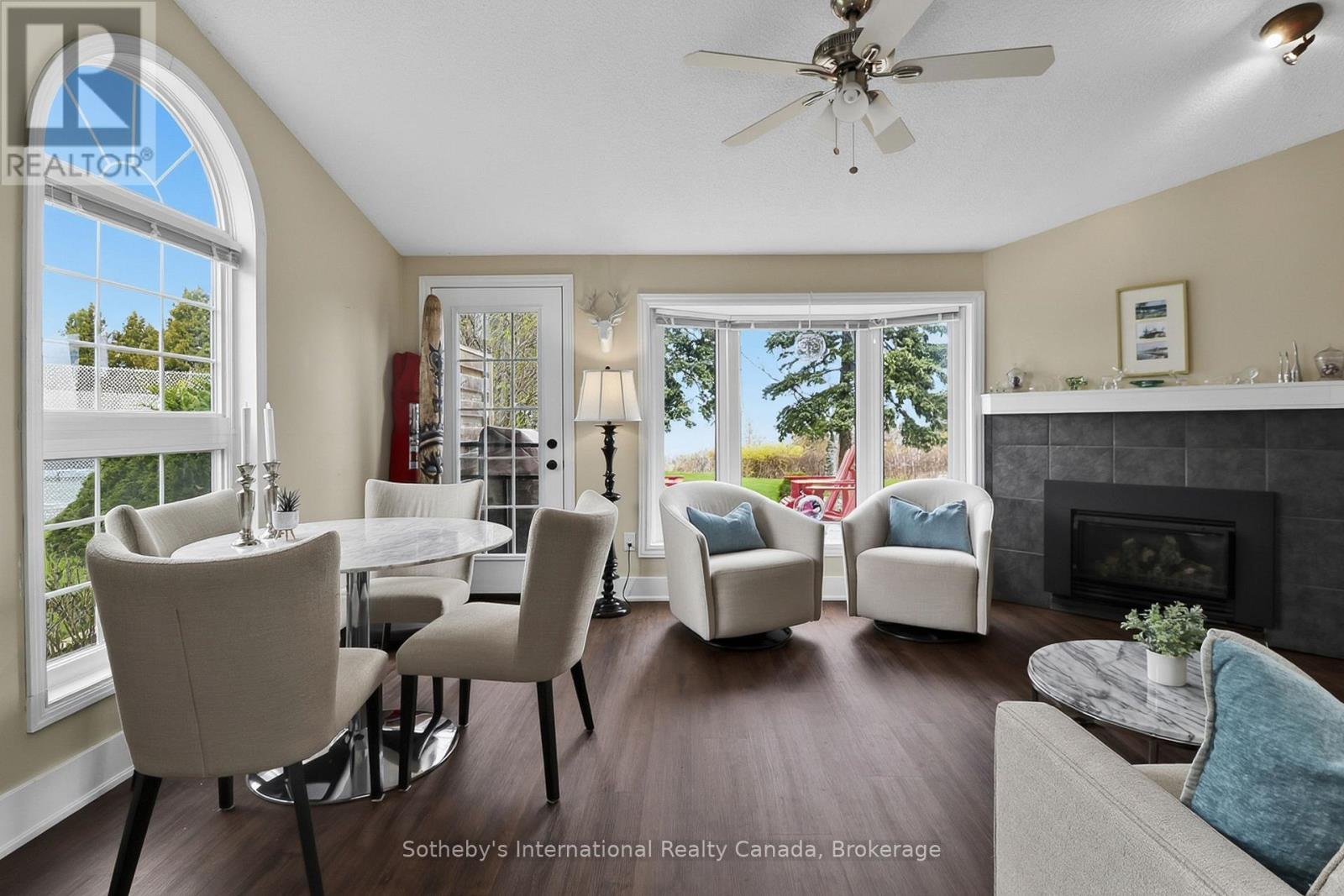 10 - 139 Lakeshore Road E, Blue Mountains, Ontario  L9Y 9V1 - Photo 12 - X13078084