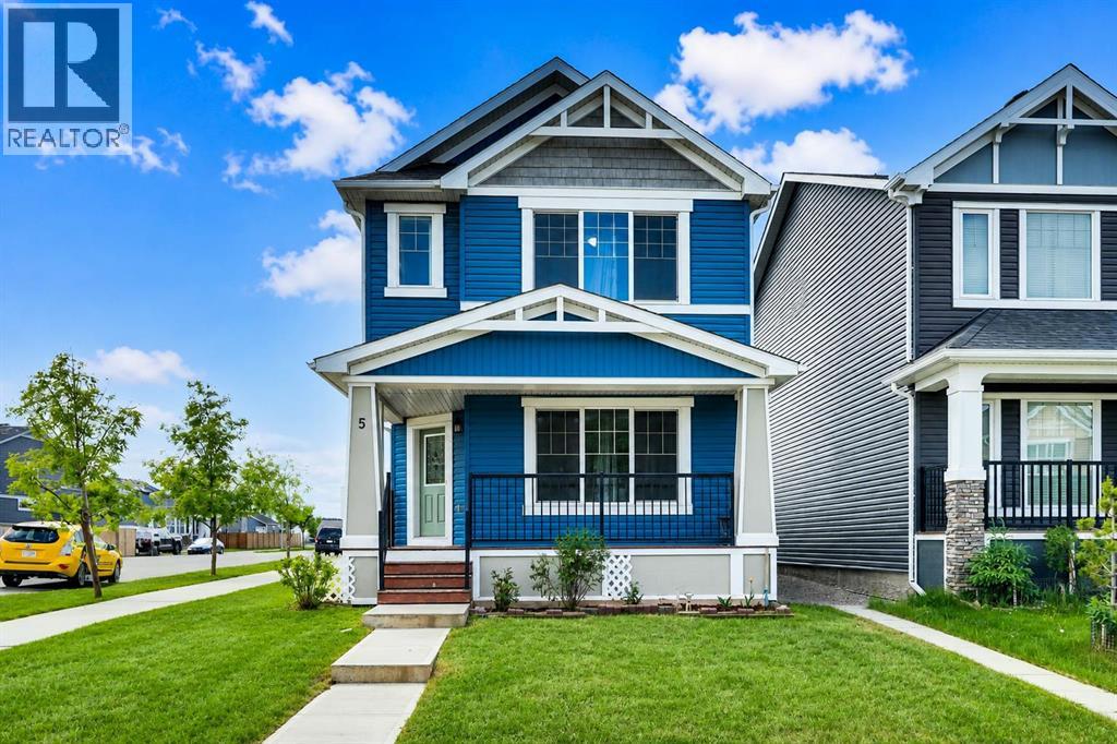 5 Red Embers Row NE, Calgary, Alberta
