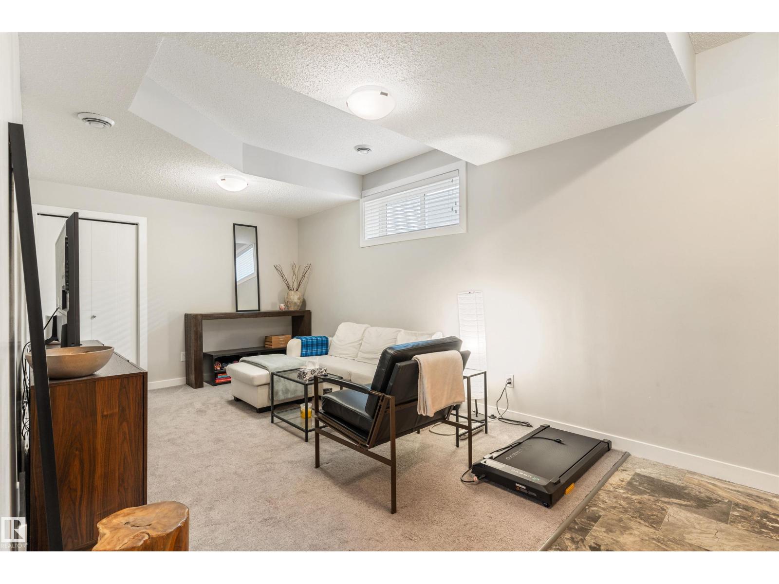 8011 Evans Cr Nw, Edmonton, Alberta  T6M 0T7 - Photo 31 - E4485572