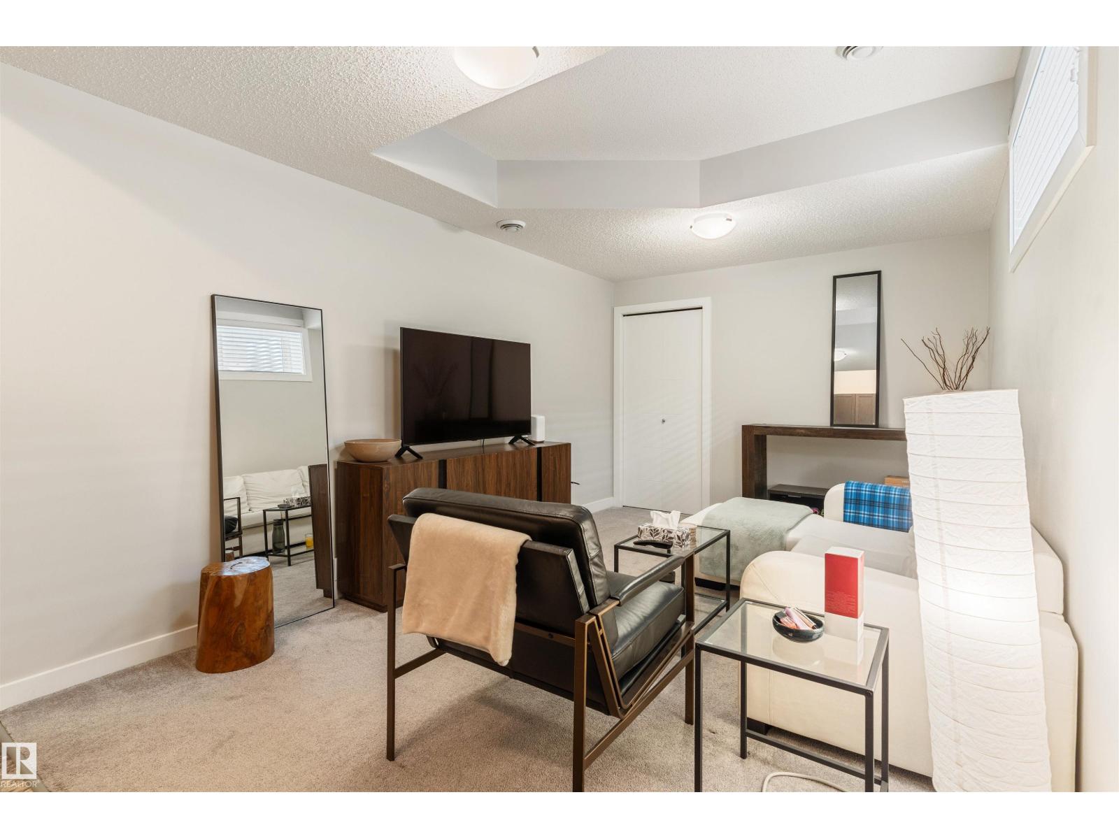 8011 Evans Cr Nw, Edmonton, Alberta  T6M 0T7 - Photo 33 - E4485572