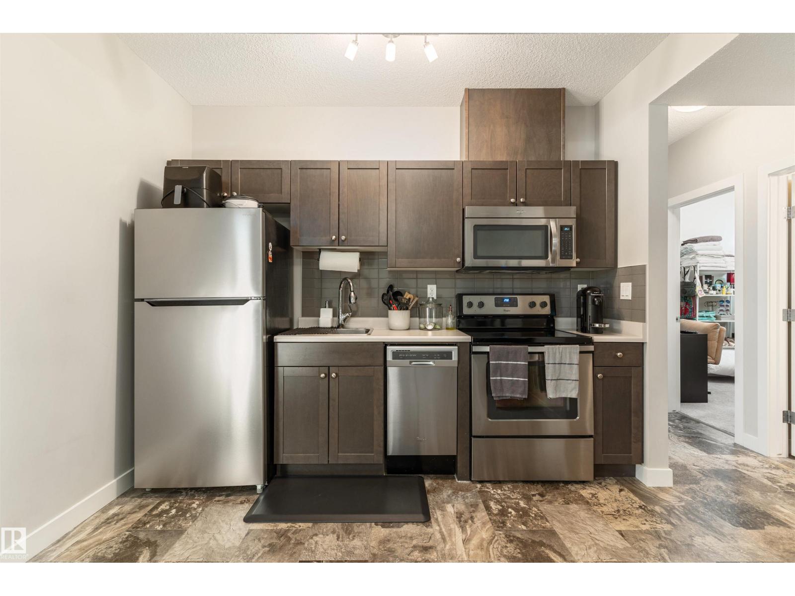 8011 Evans Cr Nw, Edmonton, Alberta  T6M 0T7 - Photo 37 - E4485572