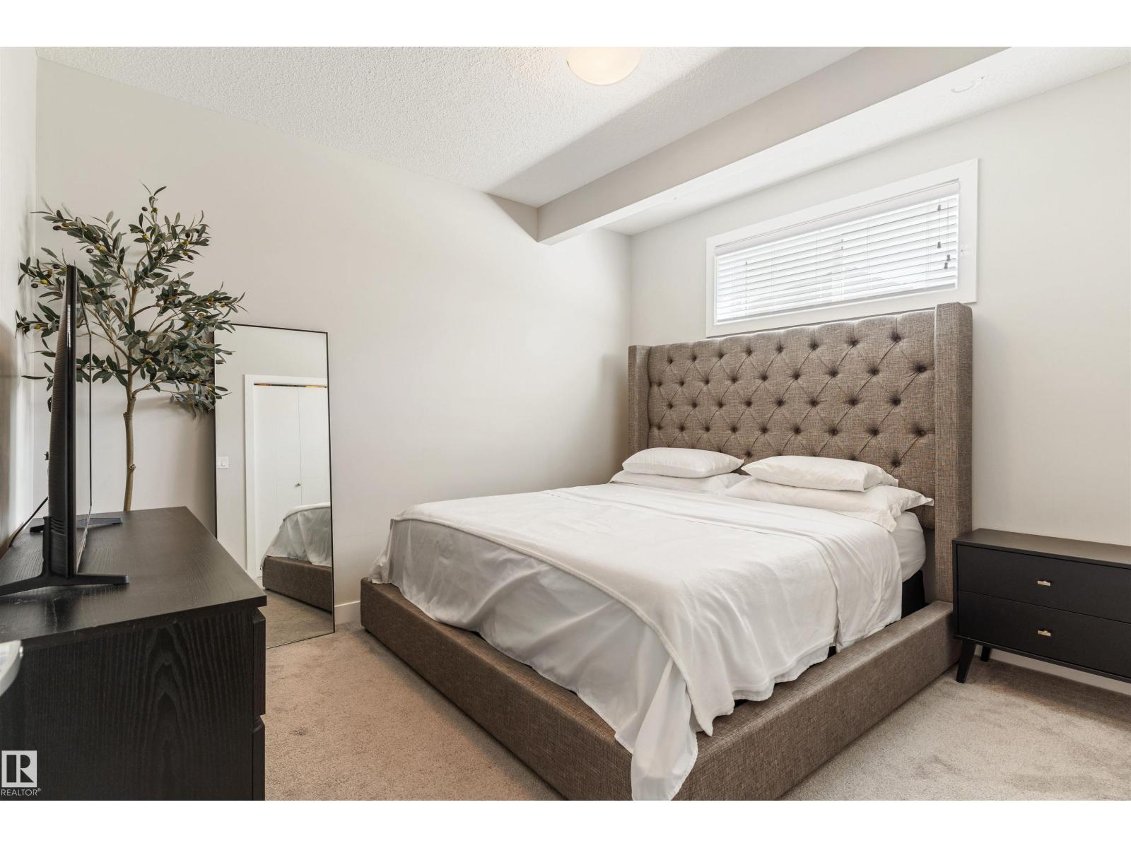 8011 Evans Cr Nw, Edmonton, Alberta  T6M 0T7 - Photo 38 - E4485572