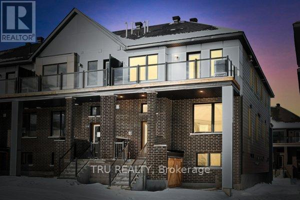 201 Beebalm Crescent, Ottawa, Ontario  K2J 7G9 - Photo 2 - X13077764