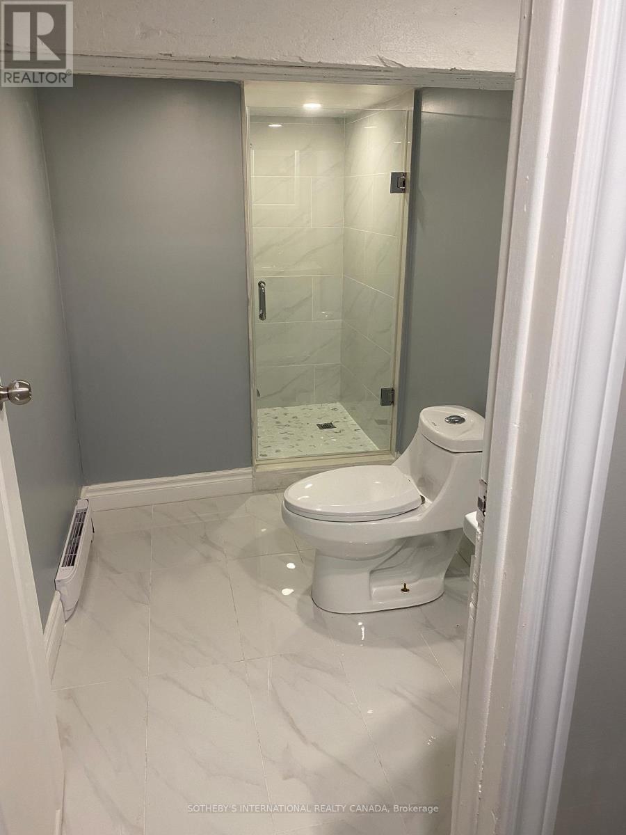 Bsmt - 647 Vaughan Road, Toronto, Ontario  M6E 2Y4 - Photo 7 - C13077700
