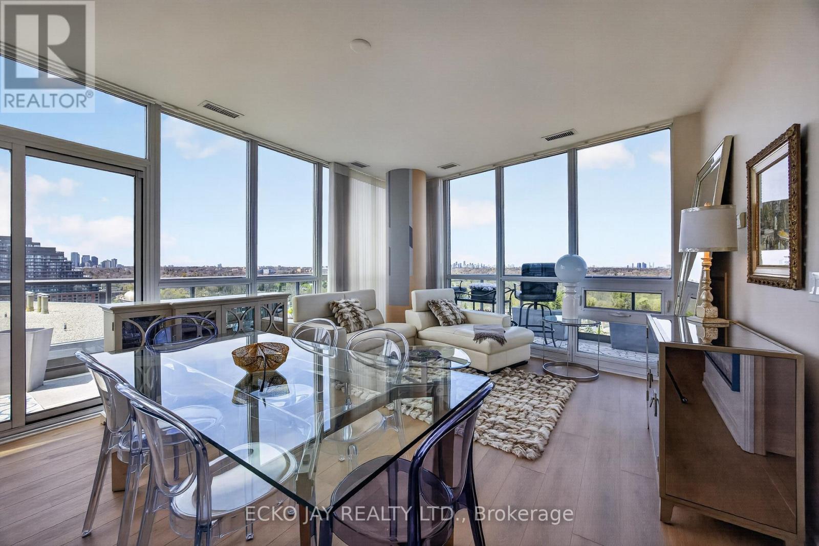 Ph01 - 35 Brian Peck Crescent, Toronto, Ontario  M4G 0A5 - Photo 12 - C13077828
