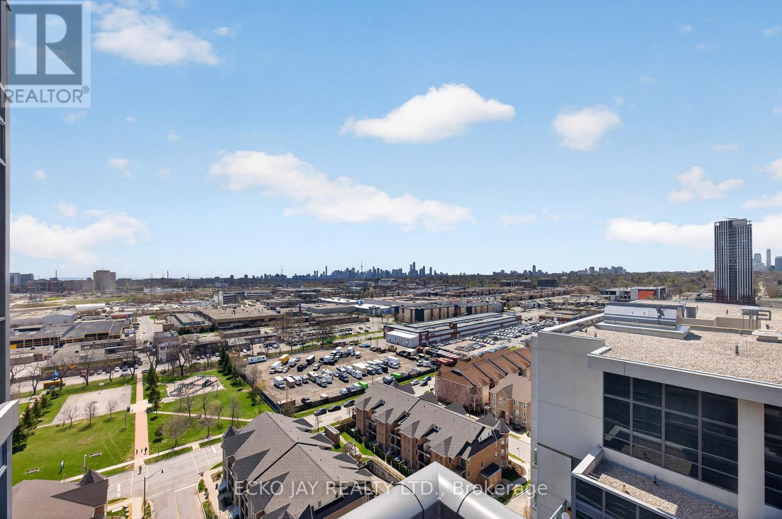 Ph01 - 35 Brian Peck Crescent, Toronto, Ontario  M4G 0A5 - Photo 22 - C13077828