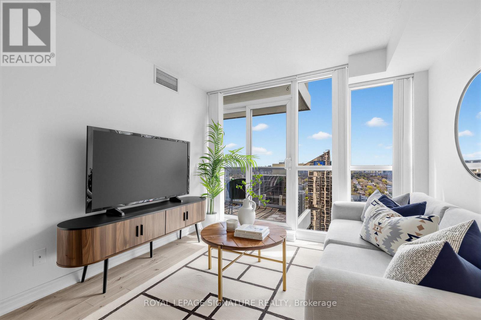 3302 - 4978 Yonge Street, Toronto, Ontario  M2N 7G8 - Photo 3 - C13077912