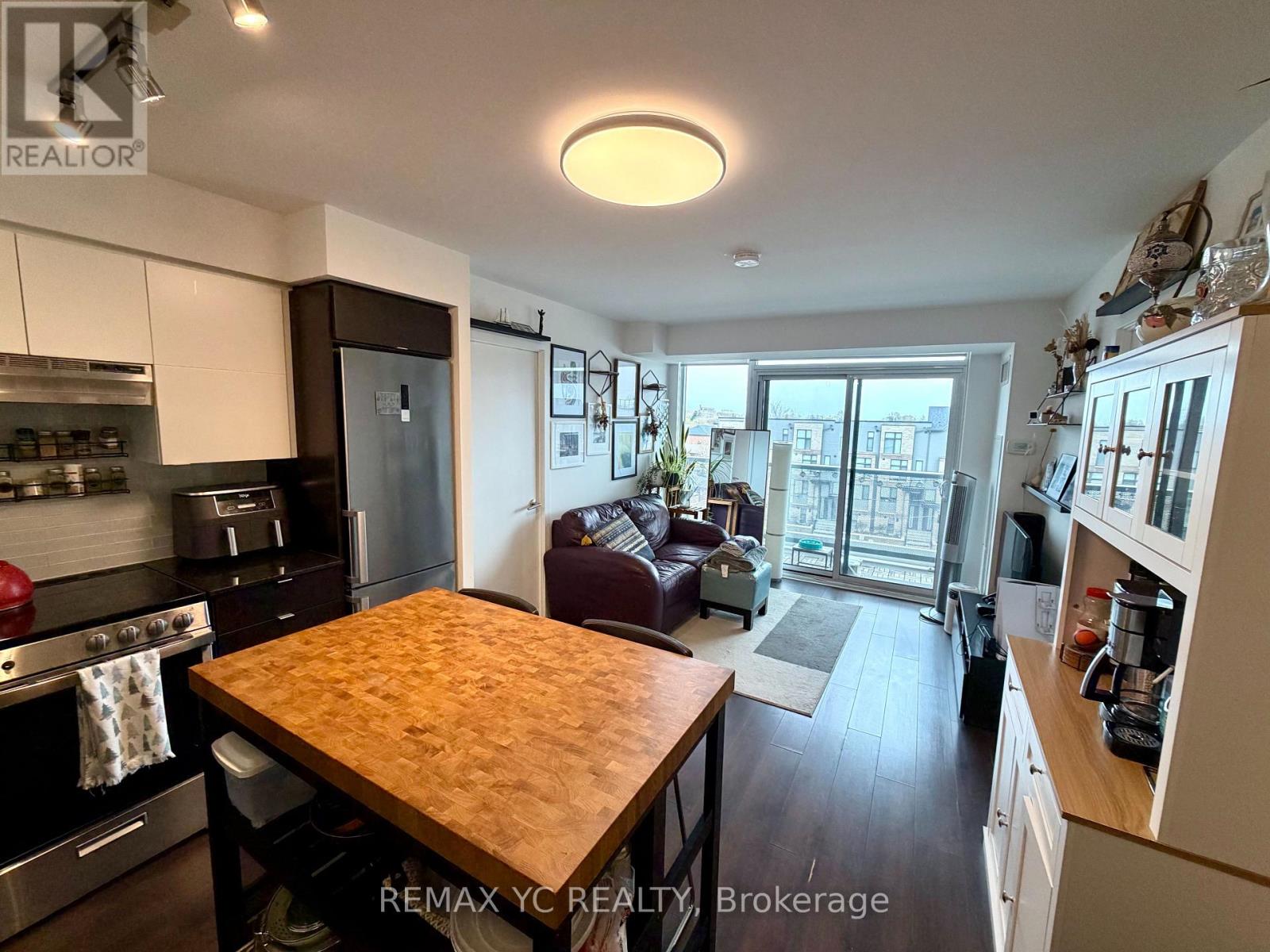 520 - 120 Varna Drive, Toronto, Ontario  M6A 0B3 - Photo 5 - C13078098
