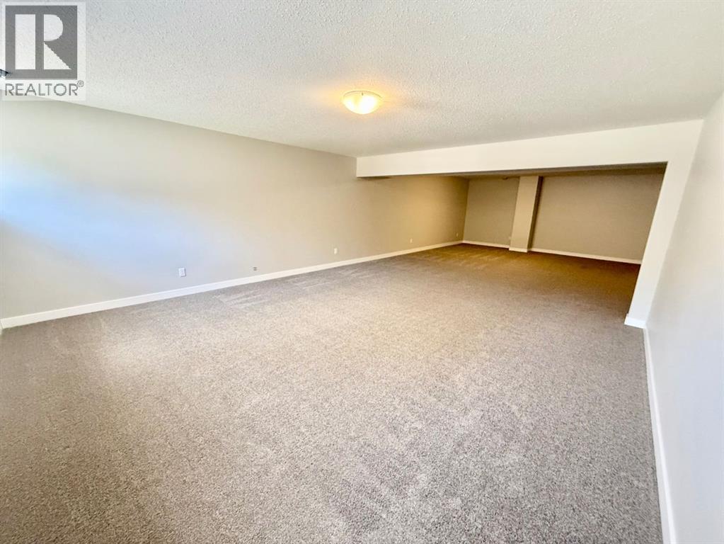 128 Berry Place, Hinton, Alberta  T7V 0C1 - Photo 25 - A2301336