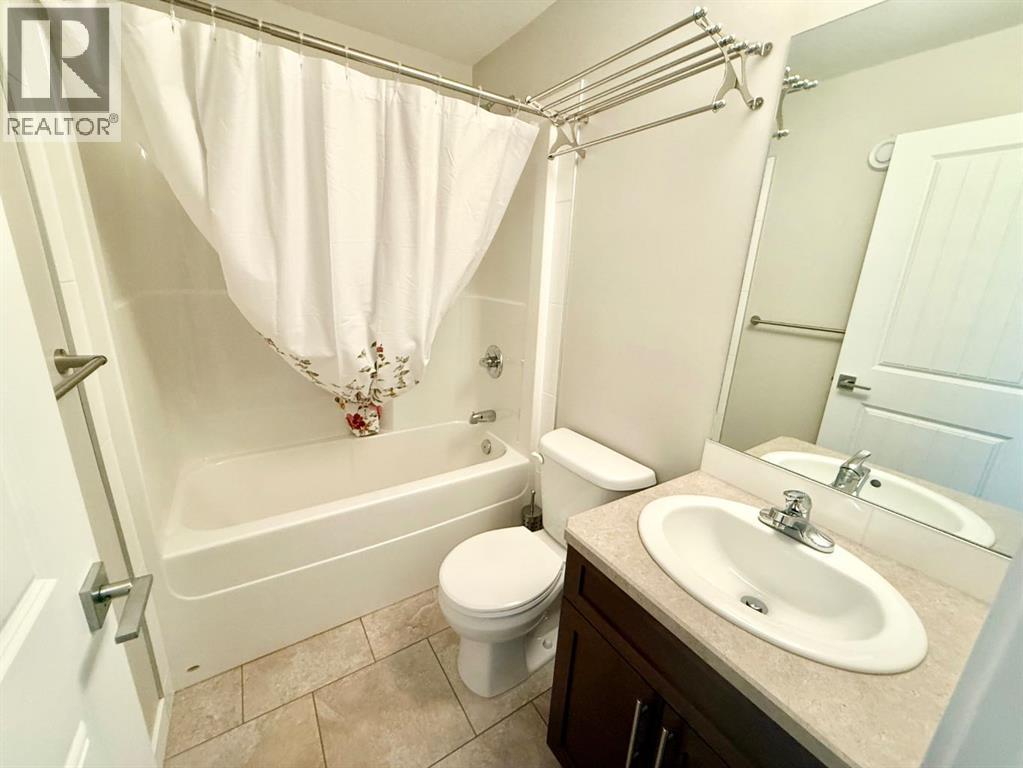 128 Berry Place, Hinton, Alberta  T7V 0C1 - Photo 28 - A2301336