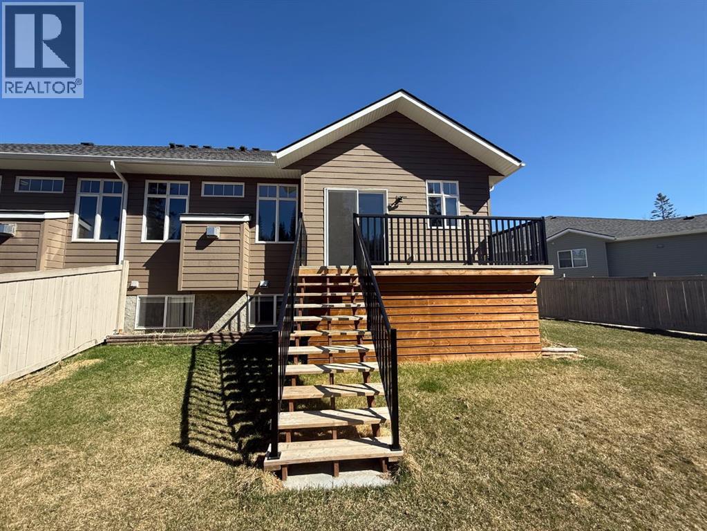128 Berry Place, Hinton, Alberta  T7V 0C1 - Photo 36 - A2301336