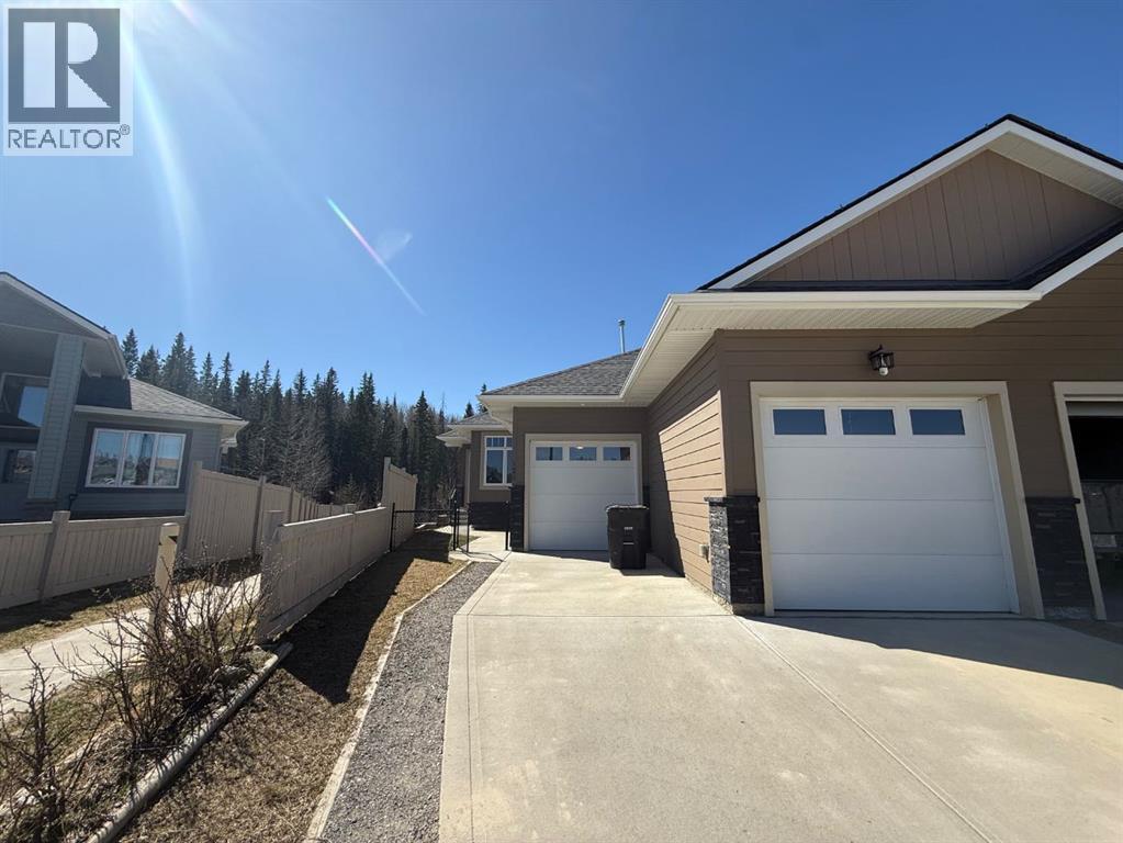 128 Berry Place, Hinton, Alberta  T7V 0C1 - Photo 38 - A2301336