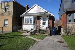 220 Donlands Avenue, Toronto, Ontario  M4J 3R2 - Photo 3 - E13077708