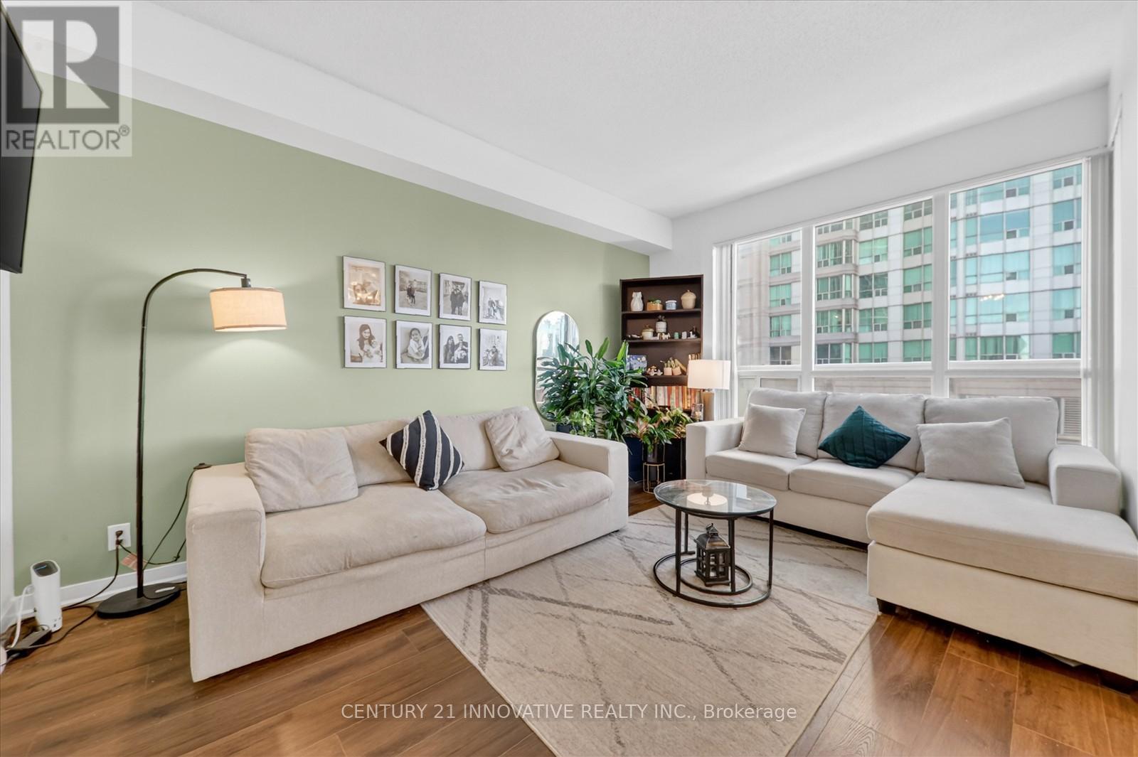 Th307 - 36 Lee Centre Drive, Toronto, Ontario  M1H 3J1 - Photo 17 - E13077760