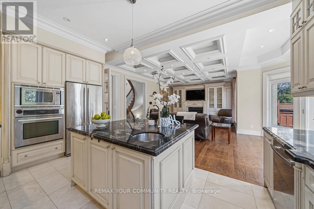 71 Newton Drive, Toronto, Ontario  M2M 2M8 - Photo 15 - C13077384