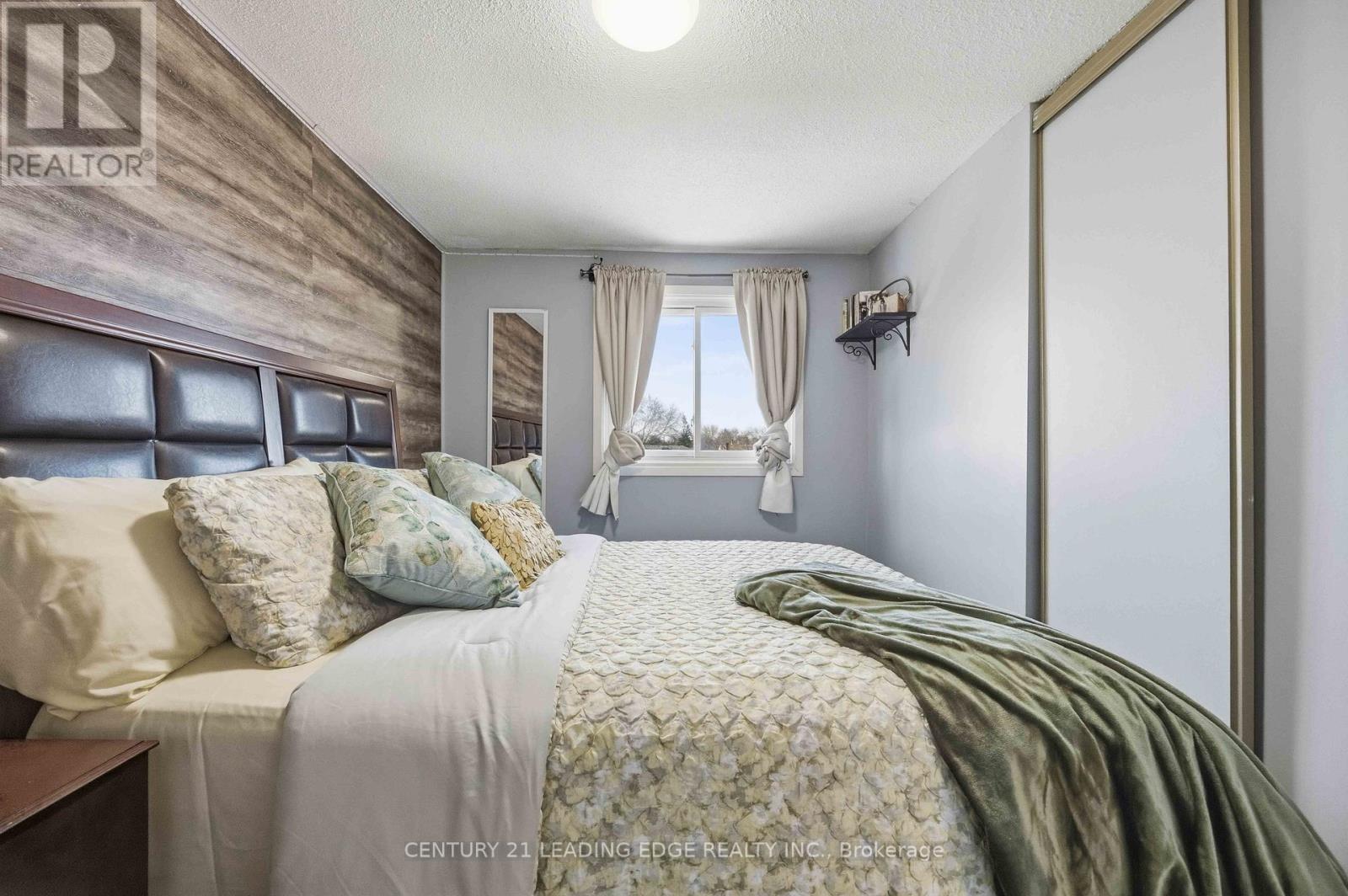1334 Pinehurst Avenue, Oshawa, Ontario  L1H 8G5 - Photo 32 - E13077808