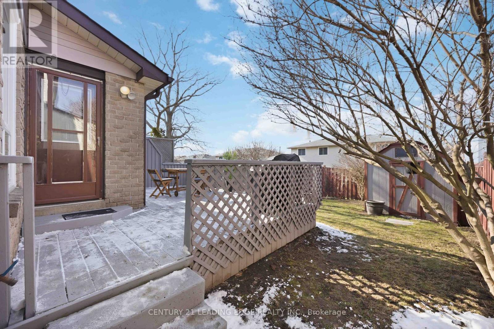 1334 Pinehurst Avenue, Oshawa, Ontario  L1H 8G5 - Photo 44 - E13077808