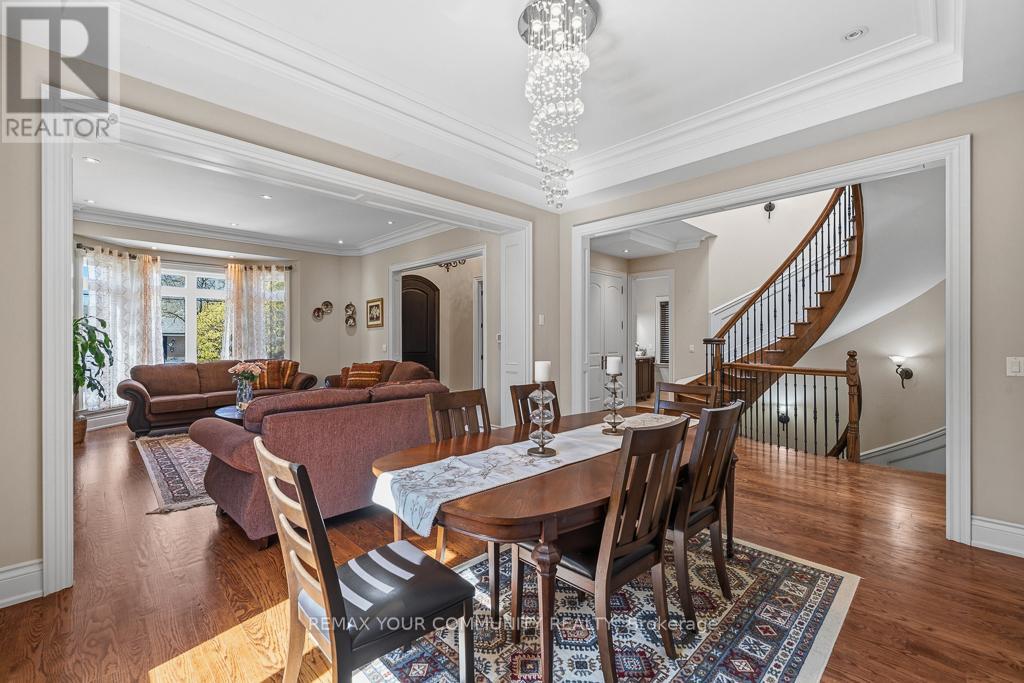 71 Newton Drive, Toronto, Ontario  M2M 2M8 - Photo 10 - C13077384