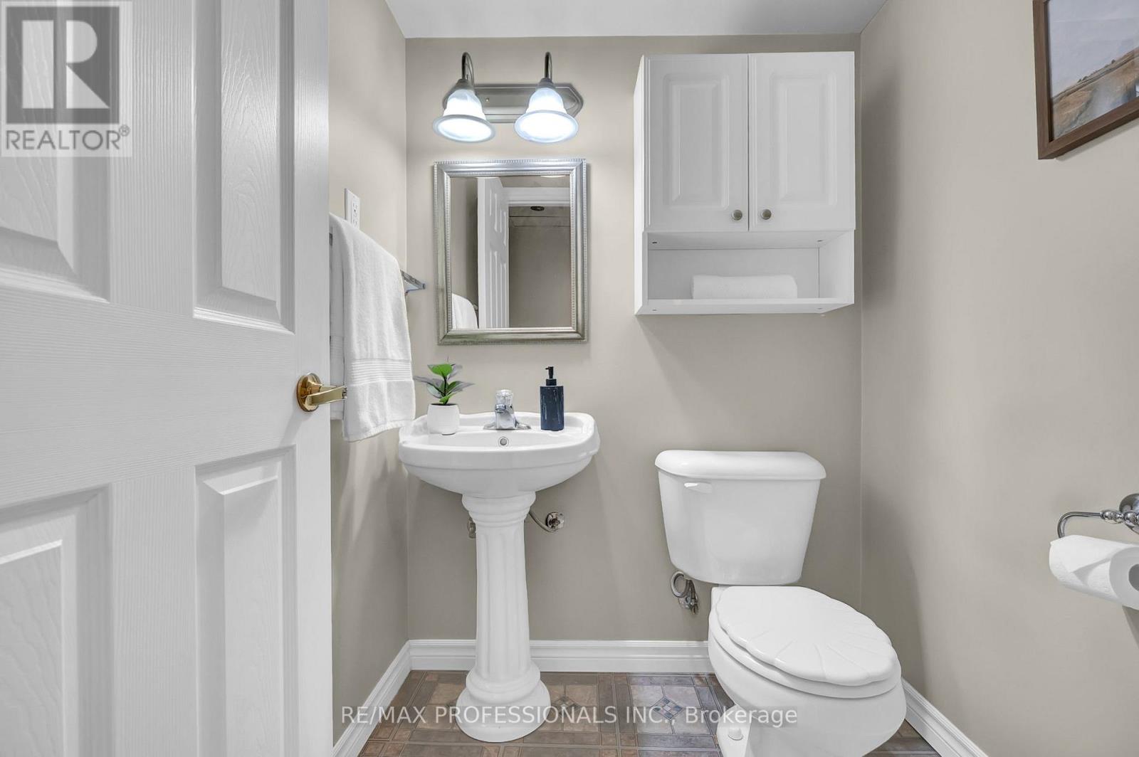 96 Waterbury Crescent, Scugog, Ontario  L9L 1S2 - Photo 13 - E13077942