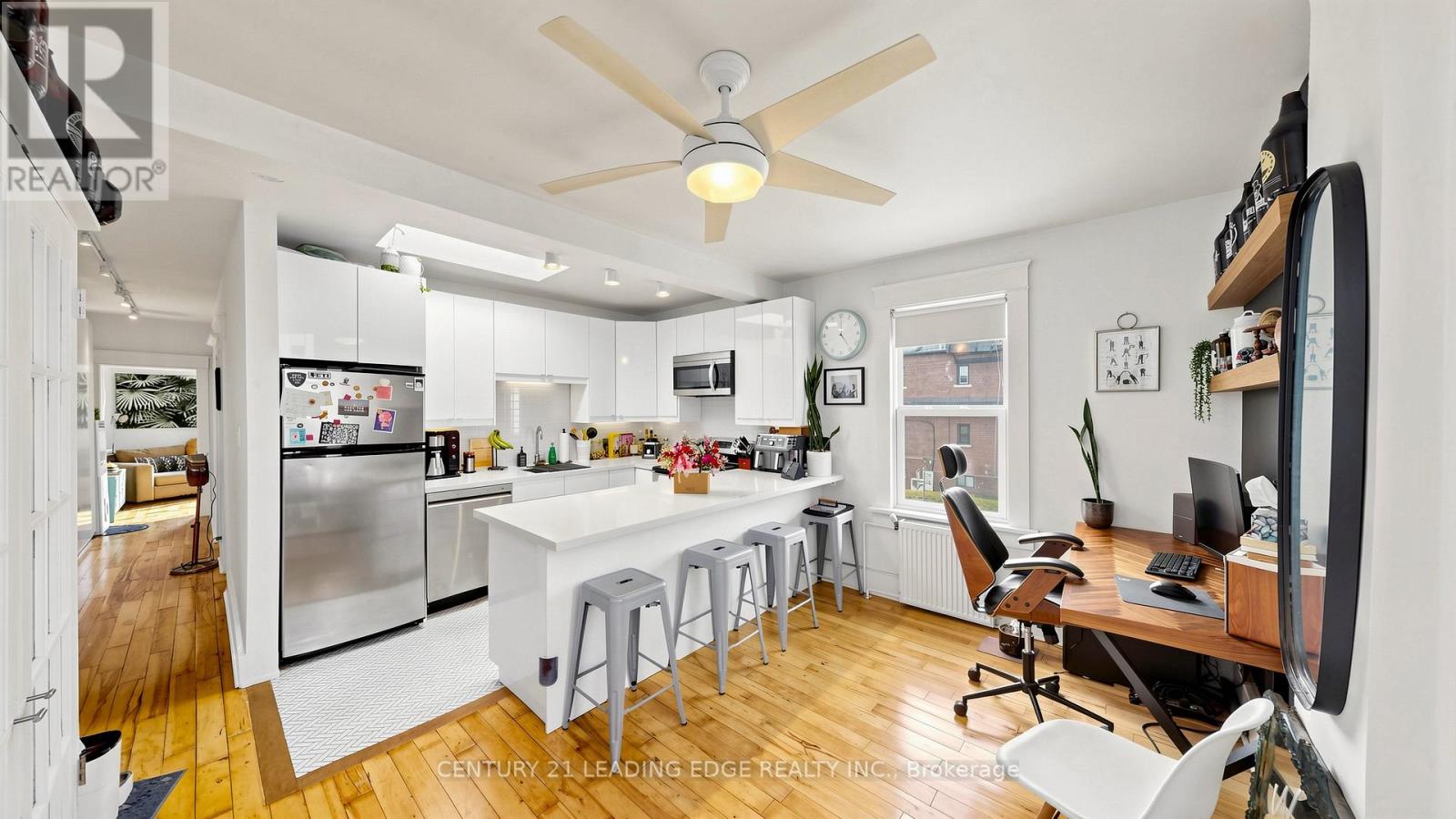 679 Woodbine Avenue, Toronto, Ontario  M4E 2J3 - Photo 31 - E13077972