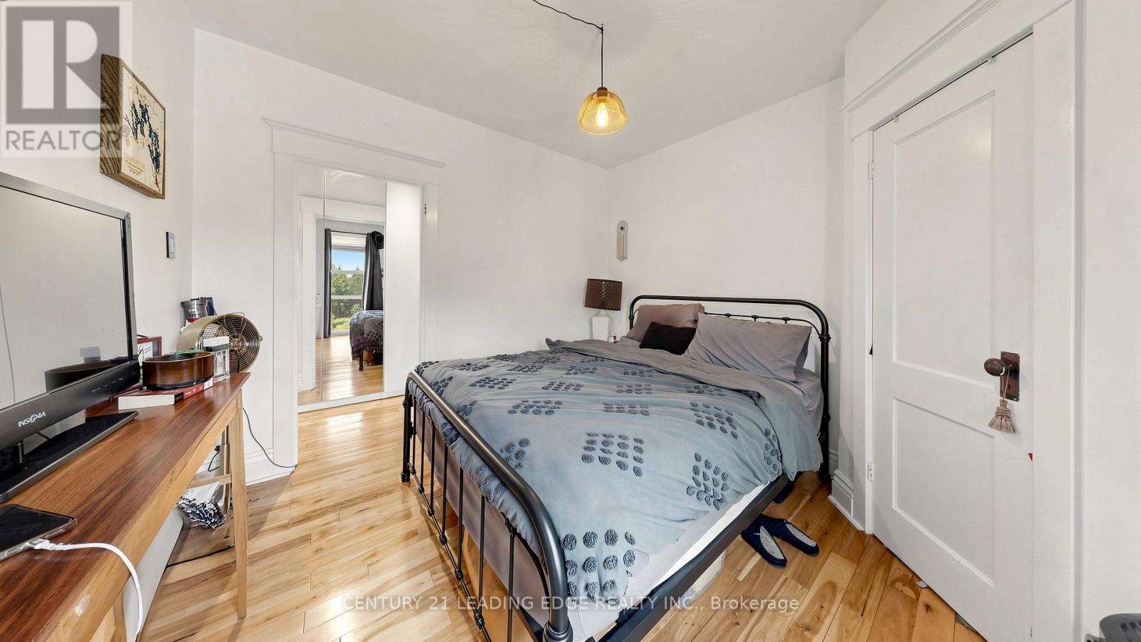 679 Woodbine Avenue, Toronto, Ontario  M4E 2J3 - Photo 35 - E13077972