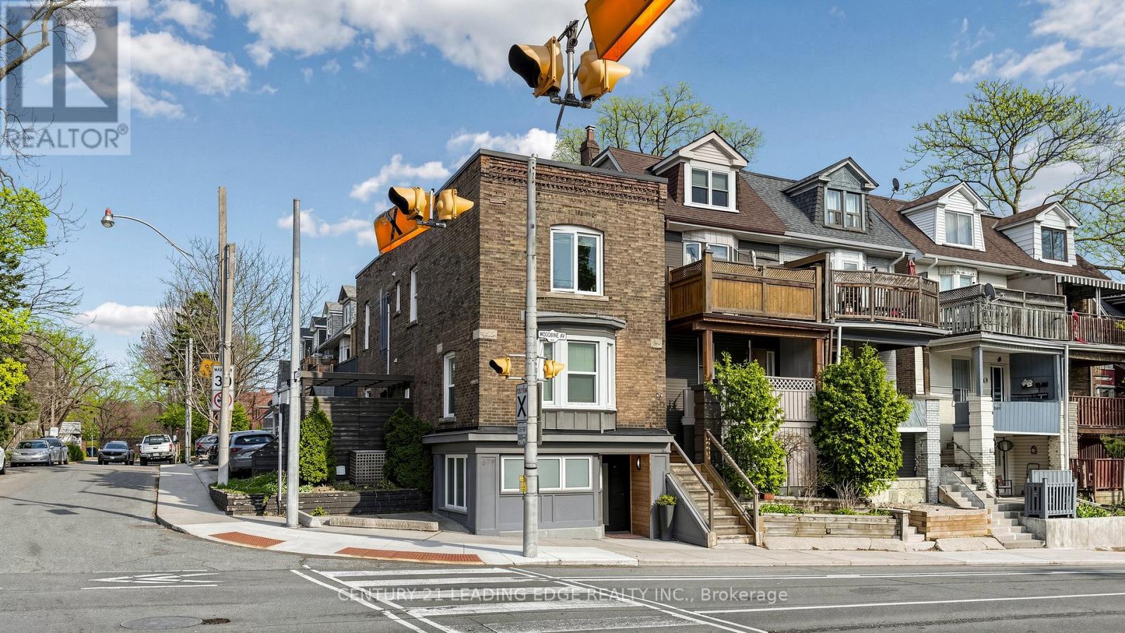 679 Woodbine Avenue, Toronto, Ontario  M4E 2J3 - Photo 42 - E13077972